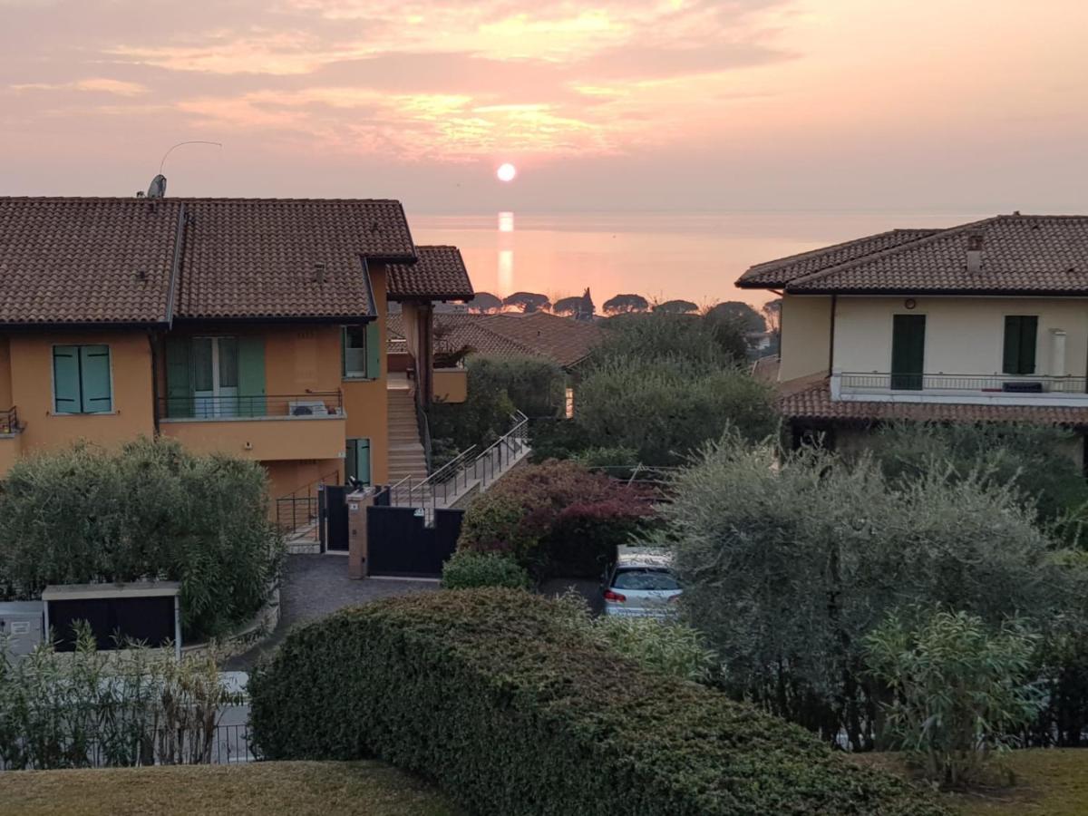 Mahatma Residence Lake View Lazise Exteriör bild